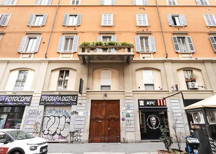 Cosy And Bright Flat In The Heart Of Porta Venezia