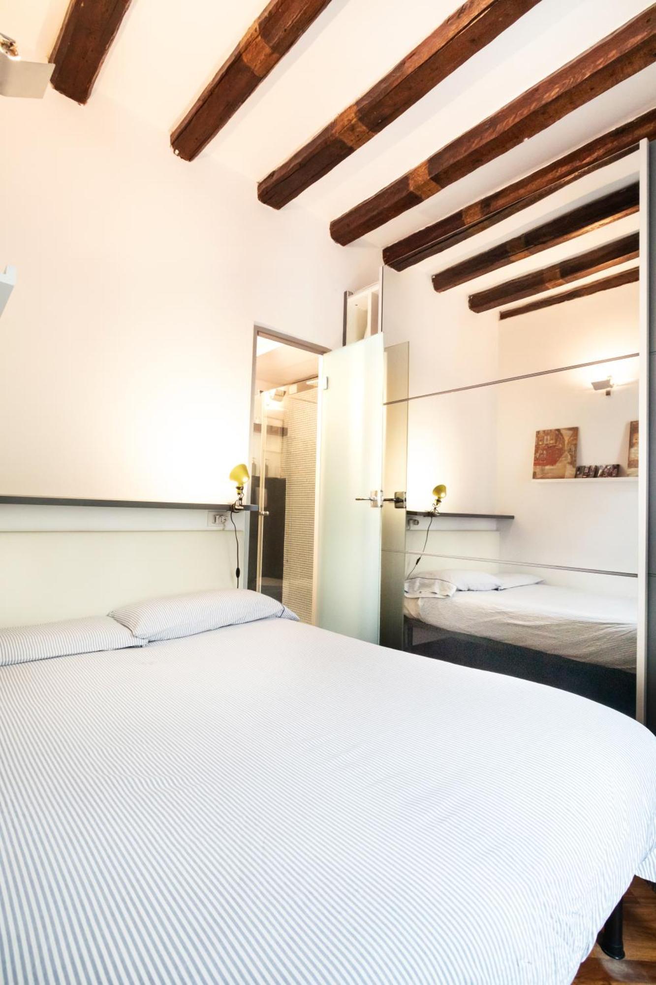 Cosy And Bright Flat In The Heart Of Porta Venezia Milan
